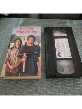 There Goes The Neighborhood VHS 1992 Jeff Daniels Catherine O'Hara Comedy